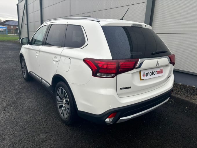 2025 Mitsubishi Outlander