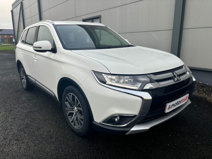 2025 Mitsubishi Outlander