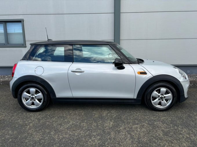 2024 Mini Hatch