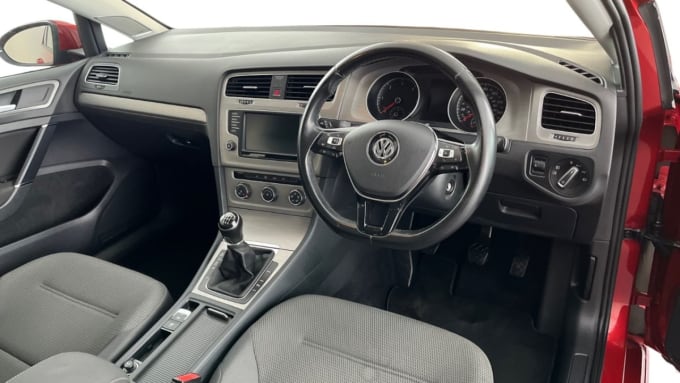 2024 Volkswagen Golf