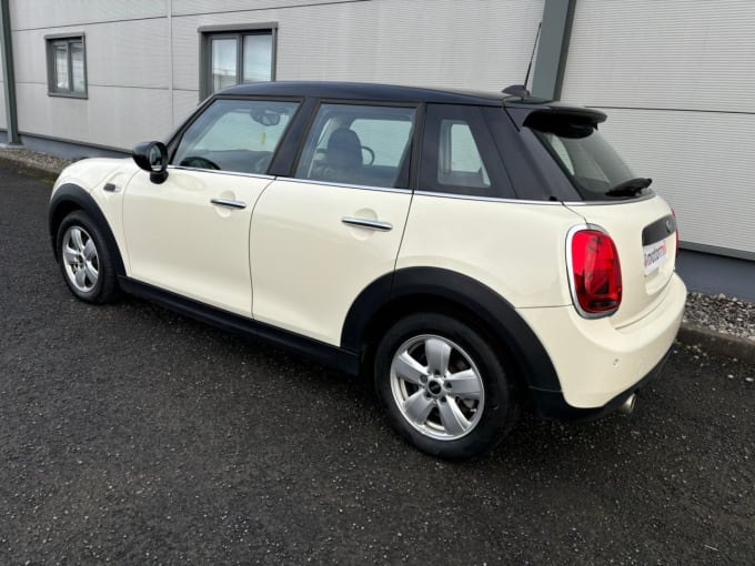 2025 Mini Hatch