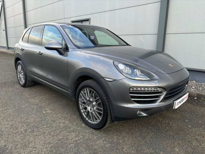 2025 Porsche Cayenne