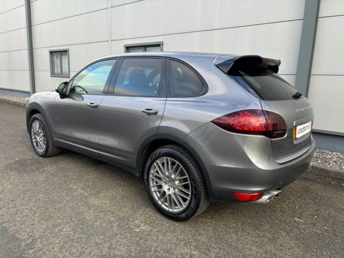 2025 Porsche Cayenne