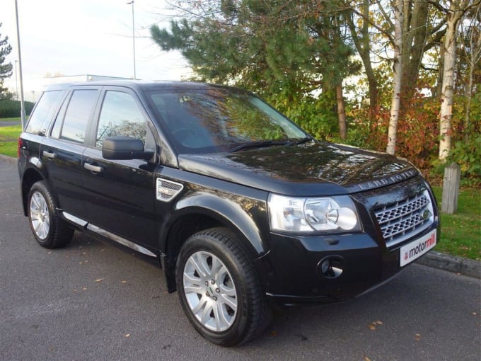 2025 Land Rover Freelander 2