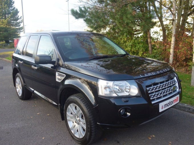 2025 Land Rover Freelander 2