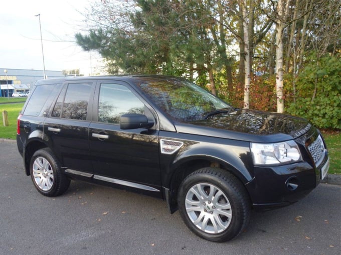 2025 Land Rover Freelander 2