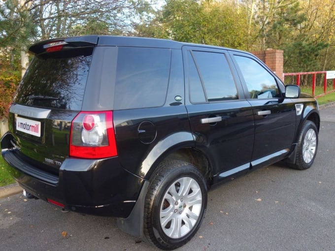 2025 Land Rover Freelander 2