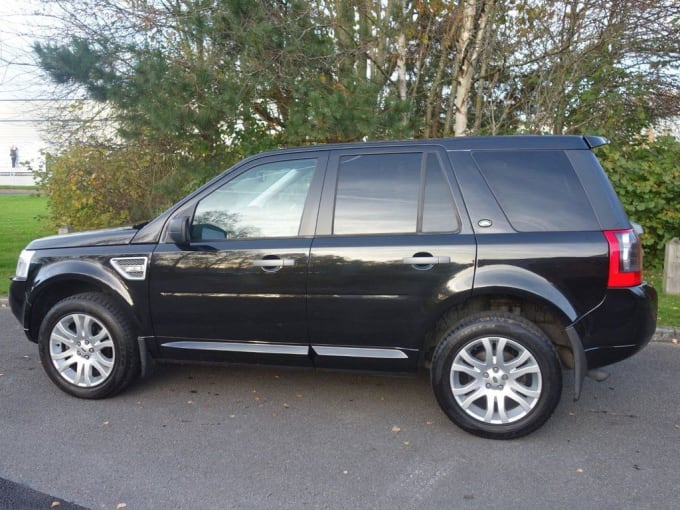 2025 Land Rover Freelander 2