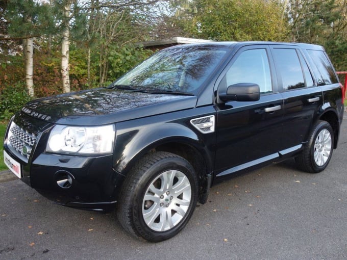 2025 Land Rover Freelander 2