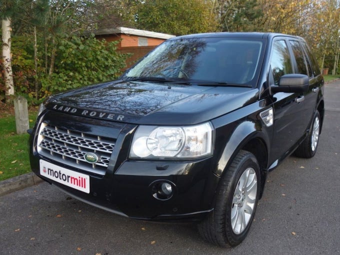 2025 Land Rover Freelander 2