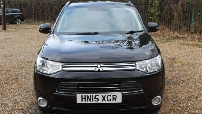 2025 Mitsubishi Outlander