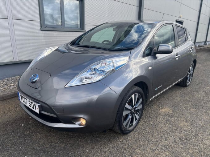 2025 Nissan Leaf