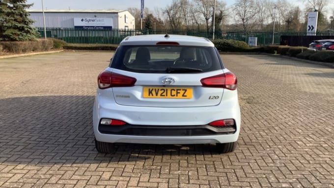 2025 Hyundai I20