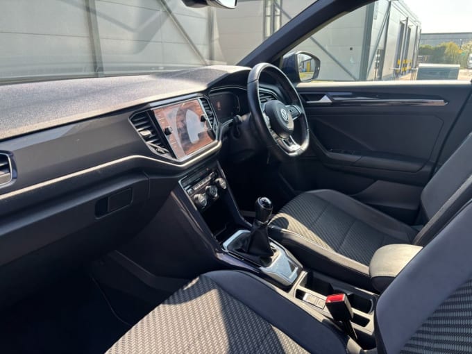 2025 Volkswagen T-roc