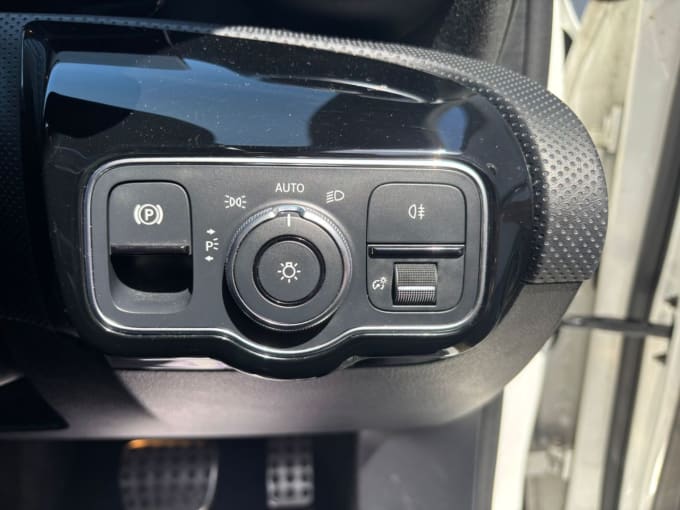 2025 Mercedes-benz A-class