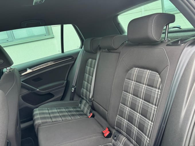 2025 Volkswagen Golf