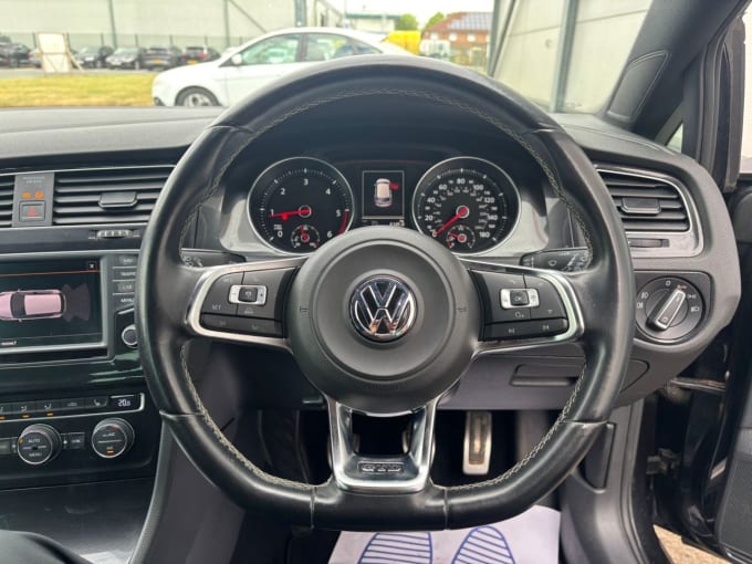 2025 Volkswagen Golf