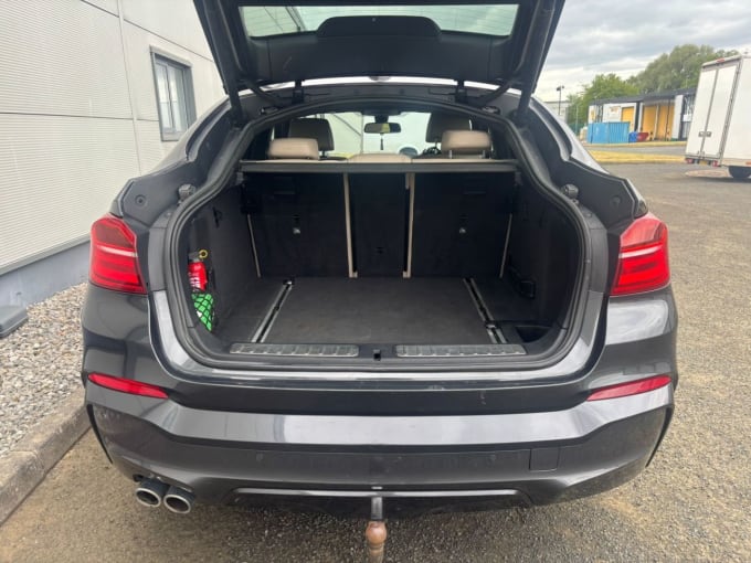 2025 BMW X4