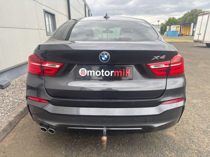 2025 BMW X4
