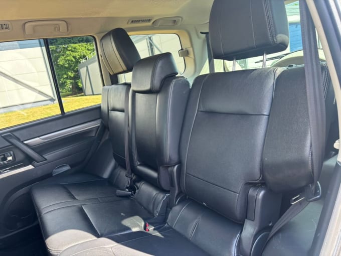2025 Mitsubishi Shogun