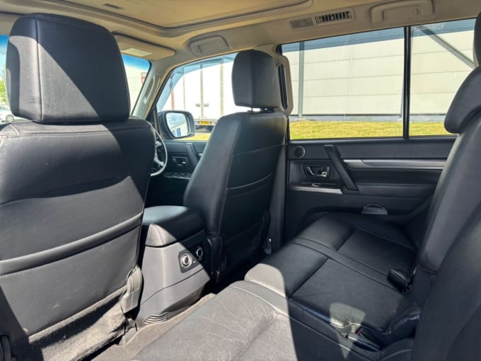 2025 Mitsubishi Shogun