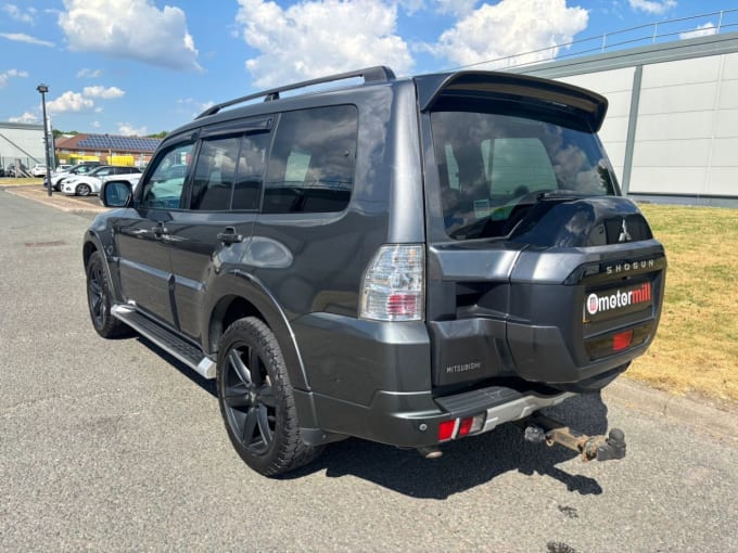 2025 Mitsubishi Shogun