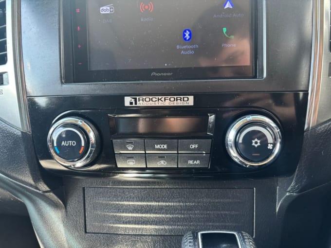 2025 Mitsubishi Shogun