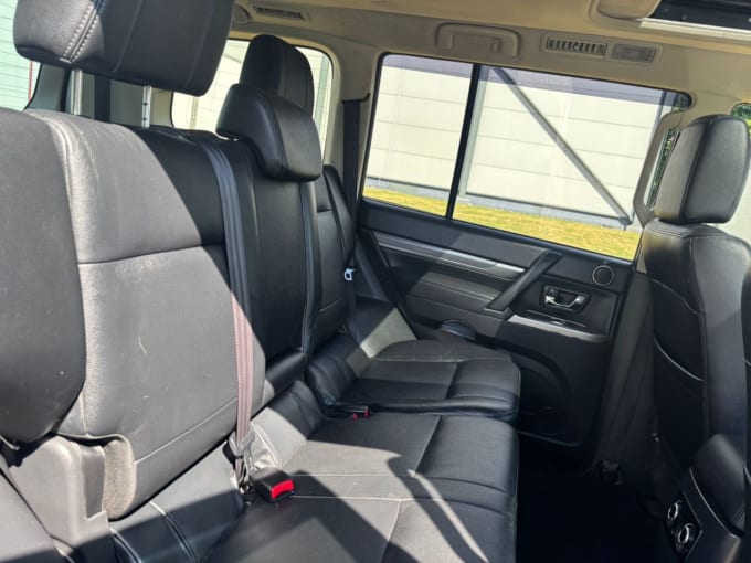 2025 Mitsubishi Shogun