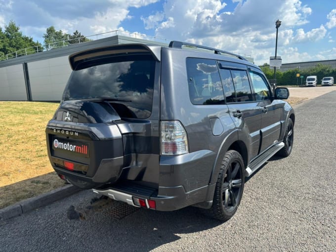 2025 Mitsubishi Shogun