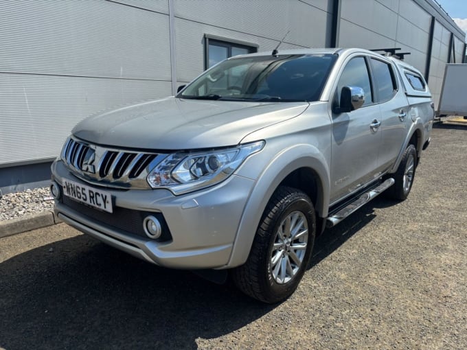 2025 Mitsubishi L200