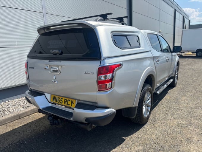 2025 Mitsubishi L200