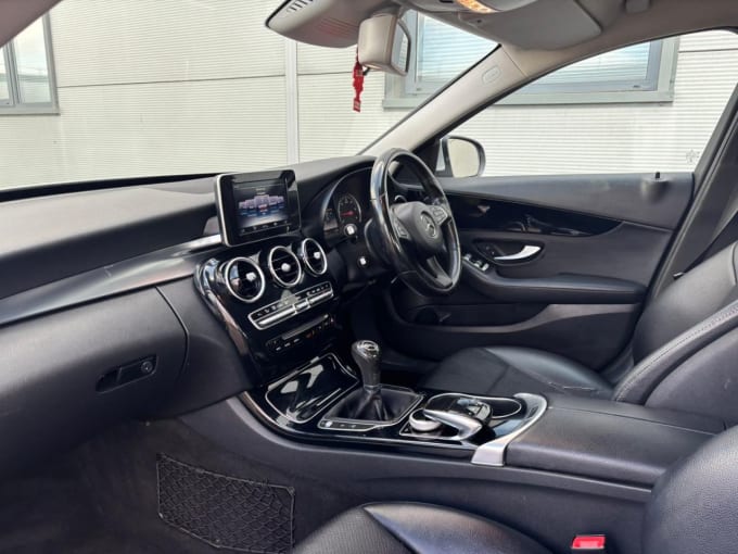 2025 Mercedes-benz C-class