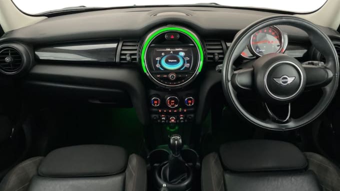 2025 Mini Hatch