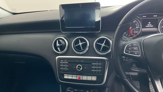 2025 Mercedes-benz A-class