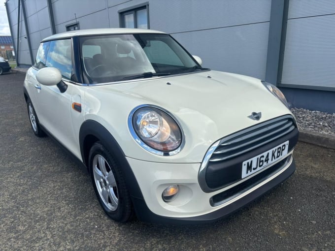 2025 Mini Hatch