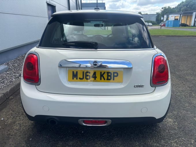 2025 Mini Hatch