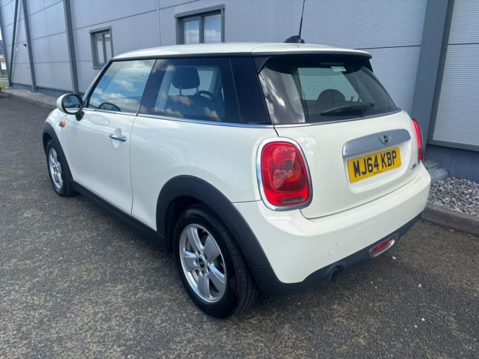 2025 Mini Hatch