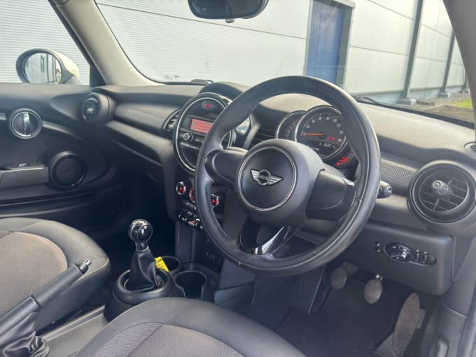 2025 Mini Hatch