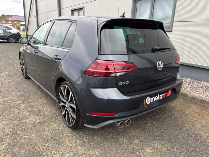 2025 Volkswagen Golf