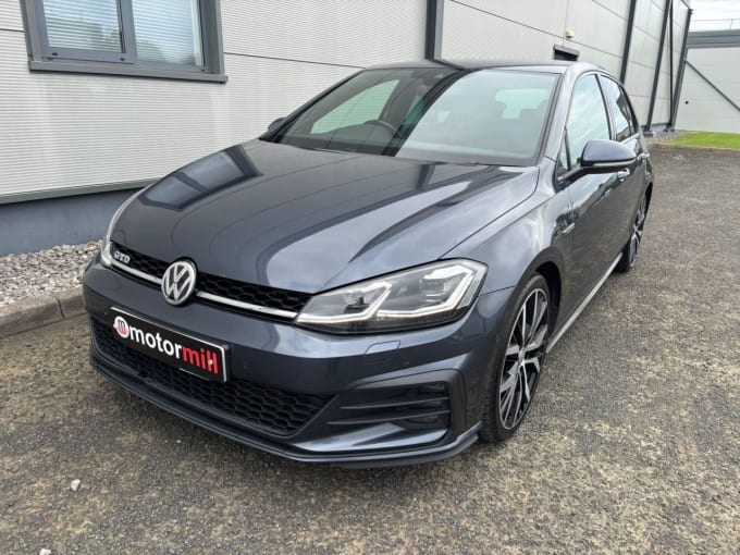 2025 Volkswagen Golf