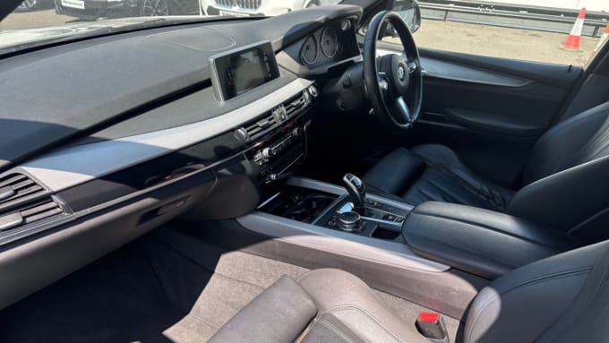2025 BMW X5