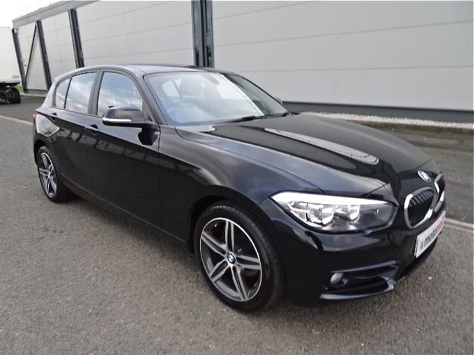 2025 BMW 1 Series