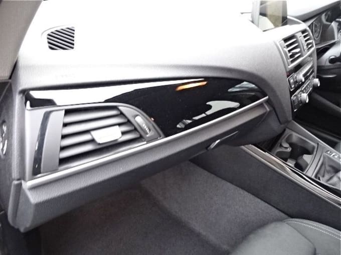 2025 BMW 1 Series