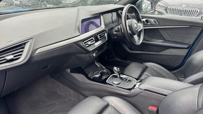 2025 BMW 1 Series