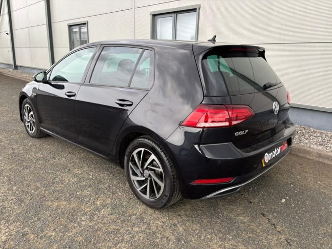 2025 Volkswagen Golf