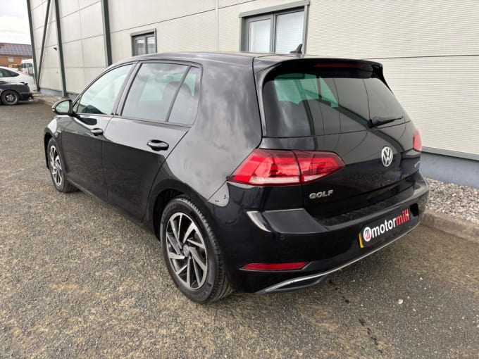 2025 Volkswagen Golf
