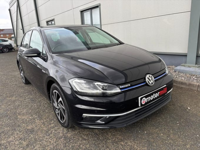 2025 Volkswagen Golf