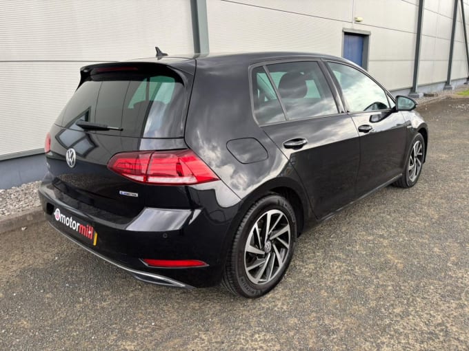 2025 Volkswagen Golf
