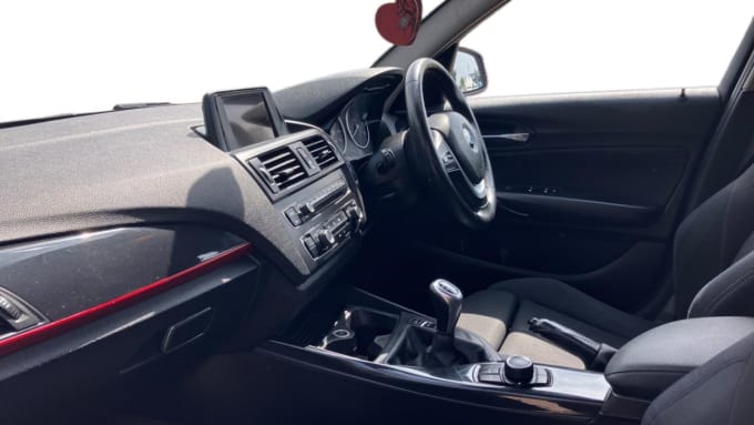 2025 BMW 1 Series
