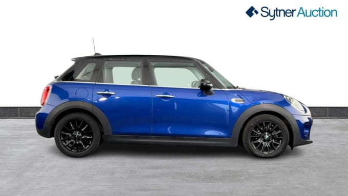 2025 Mini Hatch